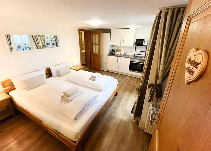 ガストハウス アム プレーンライン ローテンブルク・オプ・デア・タウバー