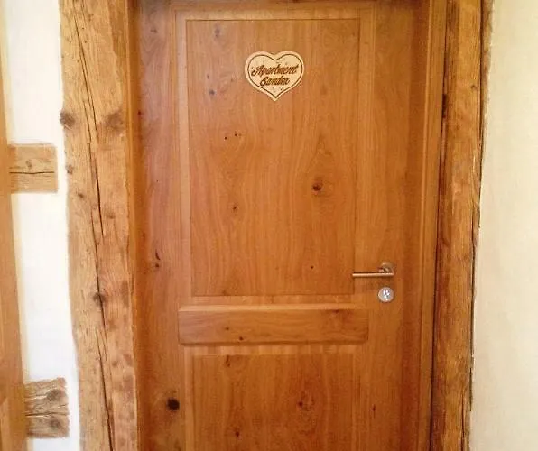 ガストハウス アム プレーンライン ローテンブルク・オプ・デア・タウバー